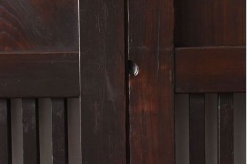 和製アンティーク　杉材　武骨な雰囲気の漂う格子帯戸(板戸、格子戸、引き戸、建具)4枚組
