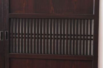 和製アンティーク　杉材　武骨な雰囲気の漂う格子帯戸(板戸、格子戸、引き戸、建具)3枚組
