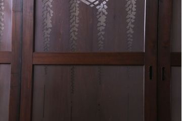 ラフジュ工房オリジナル　小粋な和の風情を感じる透かし彫りのガラス入り板戸(仕切り戸、引き戸、建具)4枚組