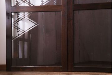 ラフジュ工房オリジナル　小粋な和の風情を感じる透かし彫りのガラス入り板戸(仕切り戸、引き戸、建具)4枚組