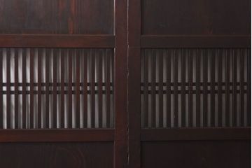 和製アンティーク　杉材　濃い色味のモダンな格子帯戸(引き戸、建具)4枚セット