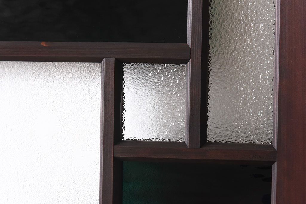 ラフジュ工房オリジナル　緑の色ガラスがレトロな雰囲気を漂わせる引き戸(ガラス戸、建具)2枚セット