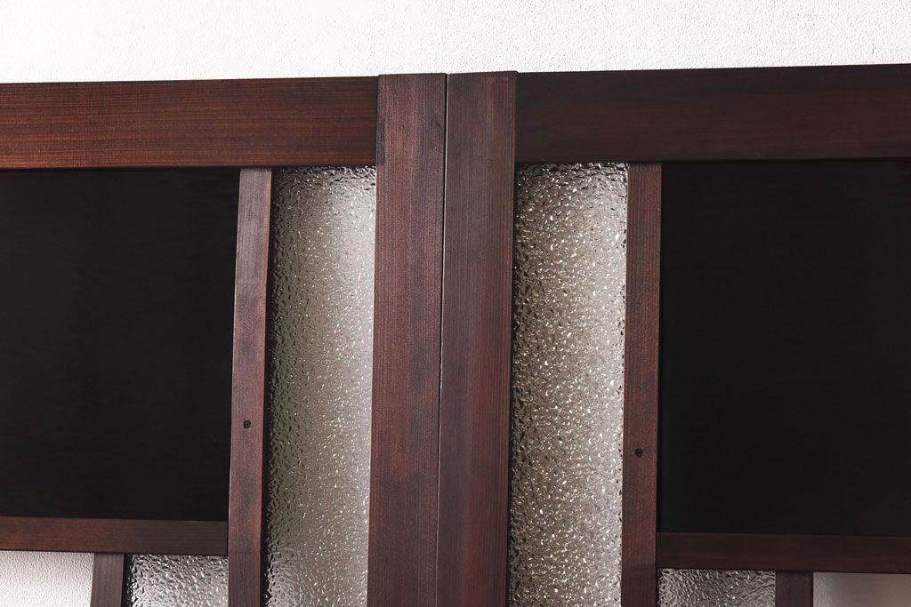 ラフジュ工房オリジナル　緑の色ガラスがレトロな雰囲気を漂わせる引き戸(ガラス戸、建具)2枚セット