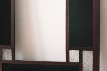 ラフジュ工房オリジナル　緑の色ガラスがレトロな雰囲気を漂わせる引き戸(ガラス戸、建具)2枚セット