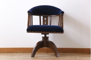 アンティーク家具　大正ロマン　ナラ材　クラシカルな雰囲気のドクターチェア(アームチェア、回転椅子)