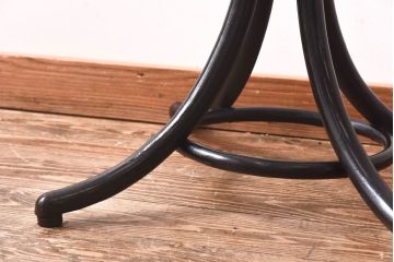 アンティーク雑貨　ビンテージ　ベントウッド(曲げ木)のシルエットが目を引くコートスタンド(ハットスタンド)
