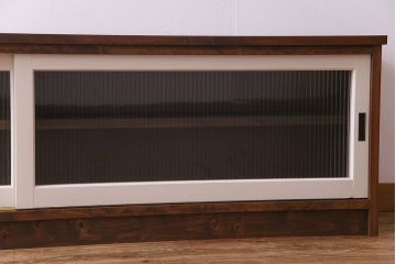 ラフジュ工房オリジナル　ペイント　モールガラス入り　レトロな雰囲気漂うローボード(収納棚、リビングボード)