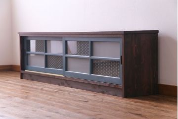 ラフジュ工房オリジナル　組子モチーフガラス　レトロな雰囲気漂うリメイクローボード(収納棚、リビングボード)