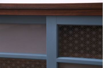 ラフジュ工房オリジナル　組子モチーフガラス　レトロな雰囲気漂うリメイクローボード(収納棚、リビングボード)