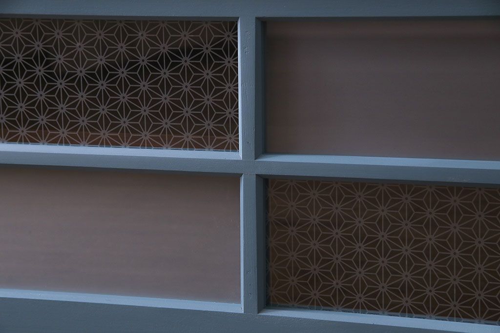 ラフジュ工房オリジナル　組子モチーフガラス　レトロな雰囲気漂うリメイクローボード(収納棚、リビングボード)