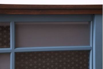 ラフジュ工房オリジナル　組子モチーフガラス　レトロな雰囲気漂うリメイクローボード(収納棚、リビングボード)