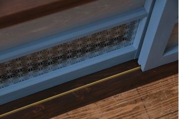 ラフジュ工房オリジナル　組子モチーフガラス　レトロな雰囲気漂うリメイクローボード(収納棚、リビングボード)