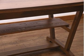昭和レトロ　ホワイトオーク材　学校の作業台をリメイクしたダイニングテーブル(机、作業台)(1)