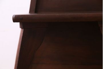 アンティーク雑貨　大正昭和初期　ヒノキ材　脚のデザインがおしゃれな踏み台(花台、飾り台)