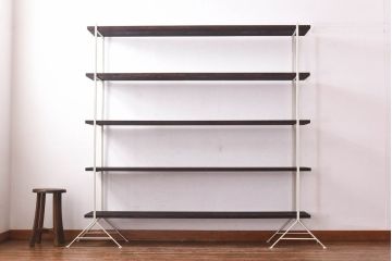 ラフジュ工房オリジナル　ホワイト　ペイント薄型アイアンラック【大】(陳列棚、飾り棚)