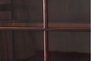 アンティーク家具　和製アンティーク　前面ケヤキ材　花ガラスがおしゃれな重ね収納棚(食器棚、飾り棚)