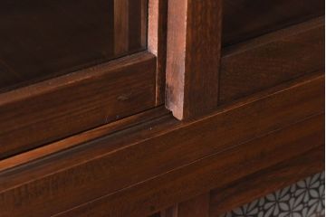 アンティーク家具　和製アンティーク　前面ケヤキ材　花ガラスがおしゃれな重ね収納棚(食器棚、飾り棚)