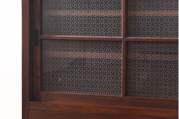 アンティーク家具　和製アンティーク　前面ケヤキ材　花ガラスがおしゃれな重ね収納棚(食器棚、飾り棚)