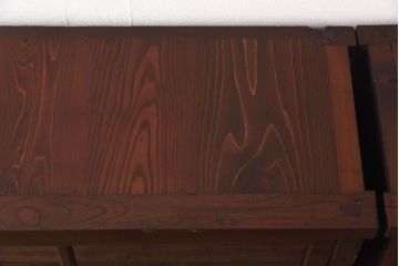 アンティーク家具　和製アンティーク　前面ケヤキ材　花ガラスがおしゃれな重ね収納棚(食器棚、飾り棚)