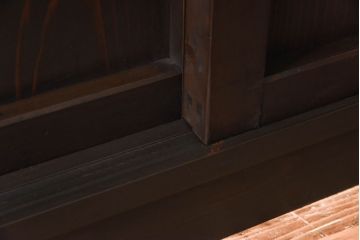 ラフジュ工房オリジナル　古い建具を利用したリメイク戸棚(収納棚、サイドボード)(1)