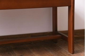 ヴィンテージ家具　北欧ビンテージ　チーク材　メンズライクにもぴったりなベンチ(長イス)