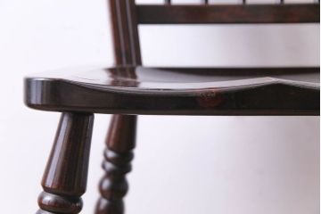 中古美品　松本民芸家具　クラシカルな安川式スピンドルチェア(ダイニングチェア、椅子)(定価約9万7千円)(1)