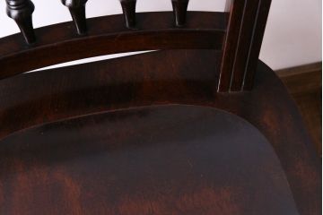 中古美品　松本民芸家具　クラシカルな安川式スピンドルチェア(ダイニングチェア、椅子)(定価約9万7千円)(2)