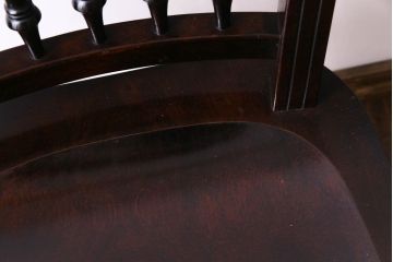 中古美品　松本民芸家具　クラシカルな安川式スピンドルチェア(ダイニングチェア、椅子)(定価約9万7千円)(3)