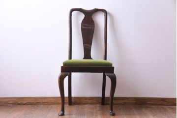 アンティーク家具　イギリスアンティーク　ウォールナット材　上品で優雅なフォルムが魅力的なチェア(椅子、ダイニングチェア、ワークチェア)(1)