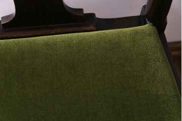 アンティーク家具　イギリスアンティーク　ウォールナット材　上品で優雅なフォルムが魅力的なチェア(椅子、ダイニングチェア、ワークチェア)(1)