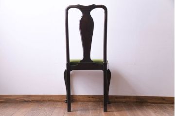 アンティーク家具　イギリスアンティーク　ウォールナット材　上品で優雅なフォルムが魅力的なチェア(椅子、ダイニングチェア、ワークチェア)(1)