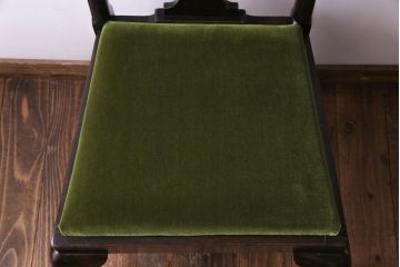 アンティーク家具　イギリスアンティーク　ウォールナット材　上品で優雅なフォルムが魅力的なチェア(椅子、ダイニングチェア、ワークチェア)(2)