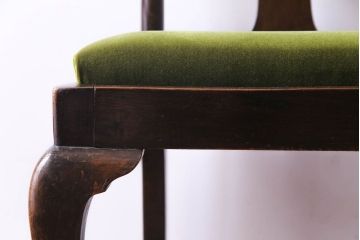 アンティーク家具　イギリスアンティーク　ウォールナット材　上品で優雅なフォルムが魅力的なチェア(椅子、ダイニングチェア、ワークチェア)(2)