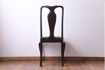 アンティーク家具　イギリスアンティーク　ウォールナット材　上品で優雅なフォルムが魅力的なチェア(椅子、ダイニングチェア、ワークチェア)(2)