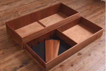 G-PLAN(ジープラン)　Brasilia(ブラジリア)　北欧家具　チーク材　美しいフォルムのサイドボード(サイドキャビネット)(1)