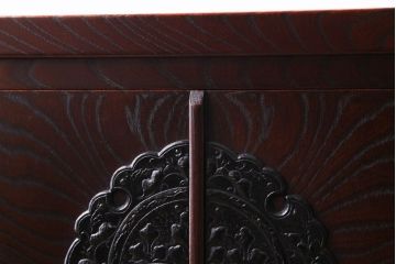中古美品　伝統民芸家具　岩谷堂　桐紋　杢目と金具が存在感を放つ箪笥ローボード(テレビボード、戸棚)