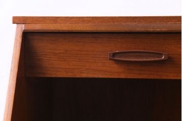 アンティーク家具　北欧家具　チーク材製　珍しいデザインのテレフォンベンチ(サイドテーブル、花台)