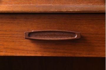 アンティーク家具　北欧家具　チーク材製　珍しいデザインのテレフォンベンチ(サイドテーブル、花台)