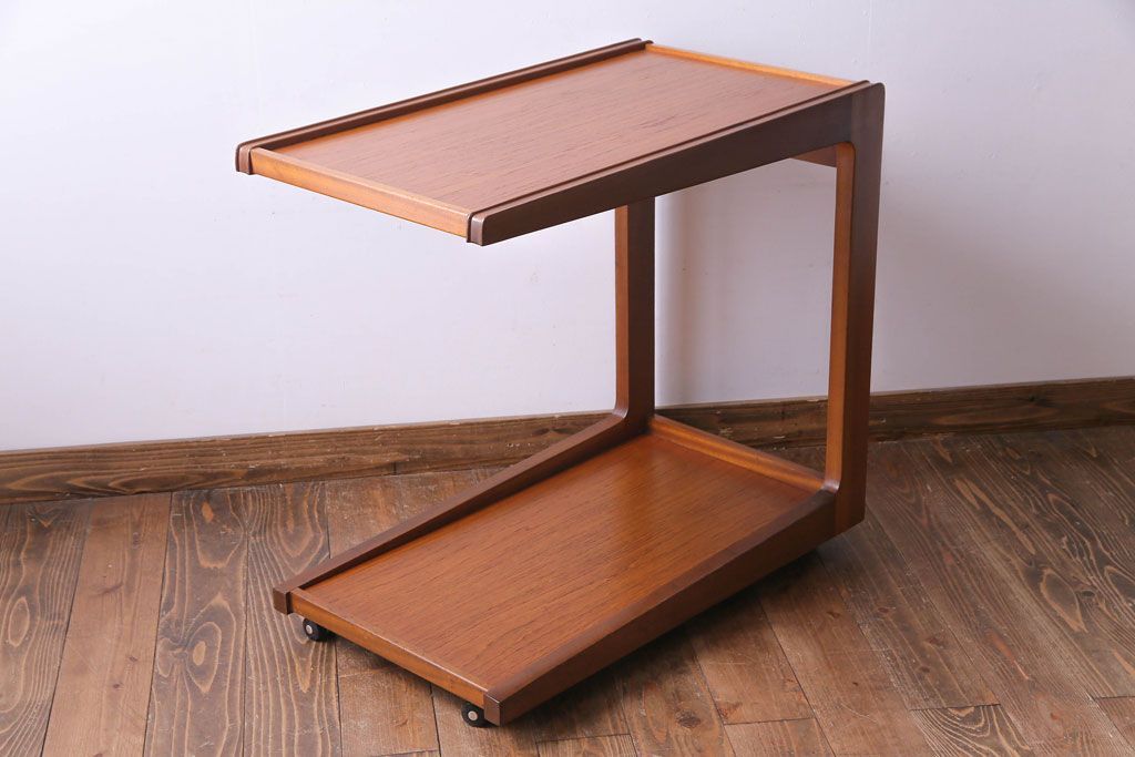 北欧ヴィンテージ　チーク材　キッチンワゴン　カトラリー収納　サイドテーブル 北欧ヴィンテージ チーク材 キッチンワゴン カトラリー収納