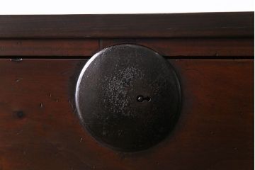 アンティーク家具　和製アンティーク　棚付き!丸金具が目を惹く時代箪笥サイドボード(サイドチェスト、引き出し)