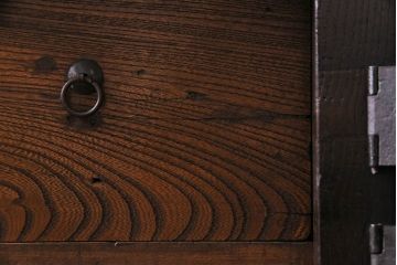 アンティーク家具　和製アンティーク　前面ケヤキ材　深い色合いの美濃帳場箪笥(時代箪笥、和タンス)