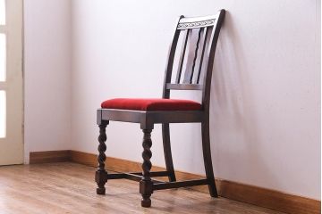 アンティーク家具　イギリスアンティーク　オーク材　ツイストレッグがおしゃれなシックなチェア(ダイニングチェア、イス)(1)
