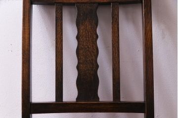 アンティーク家具　イギリスアンティーク　オーク材　ツイストレッグがおしゃれなシックなチェア(ダイニングチェア、イス)(2)