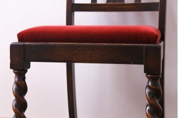 アンティーク家具　イギリスアンティーク　オーク材　ツイストレッグがおしゃれなシックなチェア(ダイニングチェア、イス)(2)