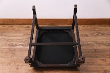 アンティーク家具　イギリスアンティーク　オーク材　ツイストレッグがおしゃれなシックなチェア(ダイニングチェア、イス)(2)