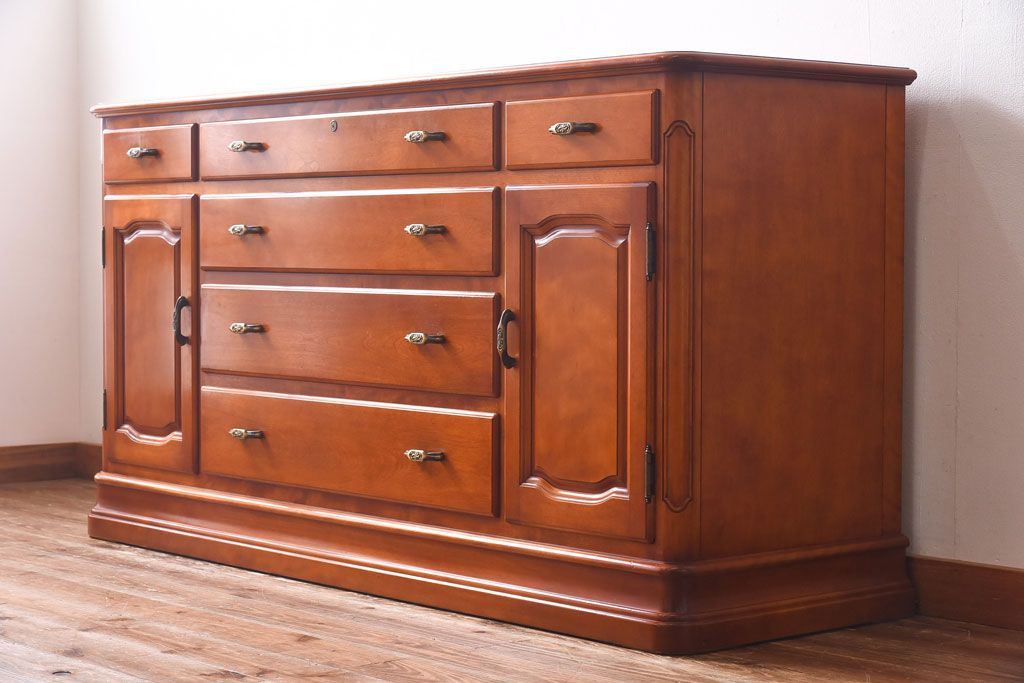 H*U様 横浜クラシック家具 ダニエル Daniel サイドボード 中古 商品名 H*U様 横浜クラシック家具 ダニエル Daniel サイドボード 中古 商品名