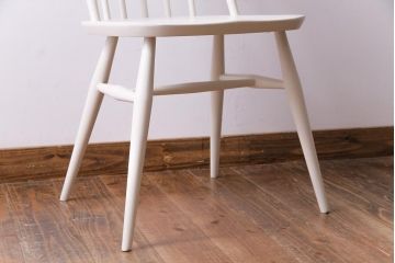 ヴィンテージ家具　イギリスビンテージ　ERCOL(アーコール)　リペイントクェーカーチェア(ダイニングチェア)