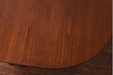 ビンテージ家具　北欧ヴィンテージ　チーク材　脚のデザインが珍しいゲートレッグテーブル(エクステンションテーブル、ダイニングテーブル)