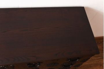 リメイク　中古美品・岩谷堂箪笥　牡丹紋様金具が豪華な箪笥サイドボード(サイドチェスト、衣装箪笥)