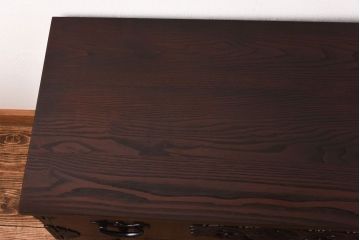 リメイク　中古美品・岩谷堂箪笥　牡丹紋様金具が豪華な箪笥サイドボード(サイドチェスト、衣装箪笥)(1)